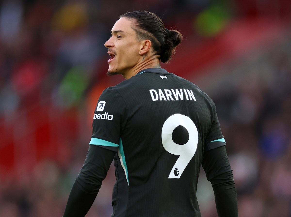 Darwin Nunez spielt für Liverpool